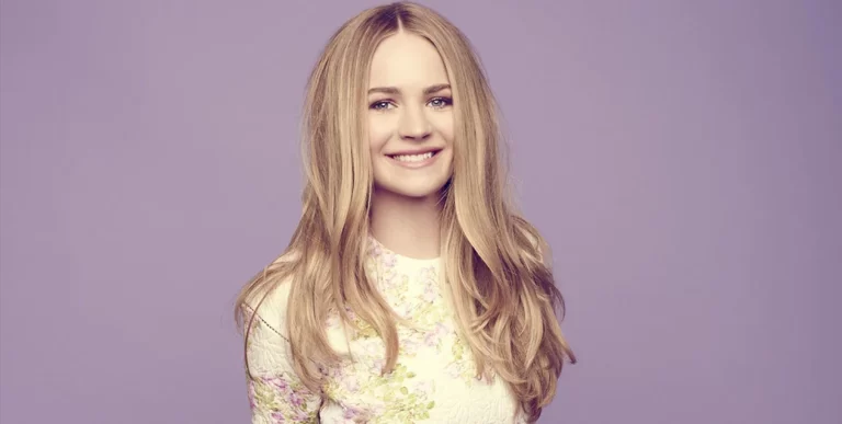 Britt Robertson Movies and TV Shows